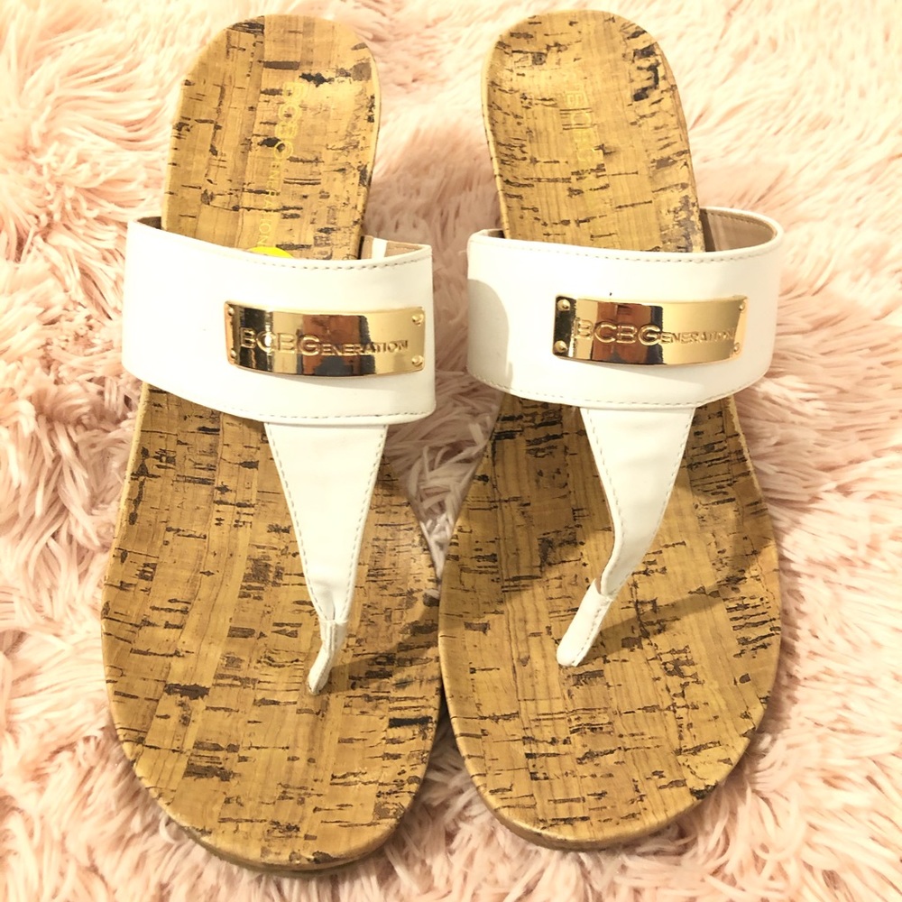 ❌SOLD❌ BCBG Cork Thong Wedge Heels Size 9